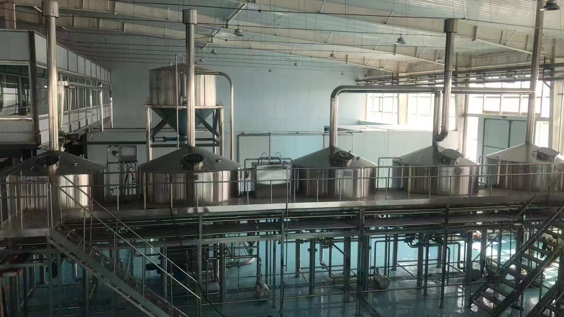 思明精酿啤酒设备厂—精酿啤酒设备主要生产工艺与核心技术