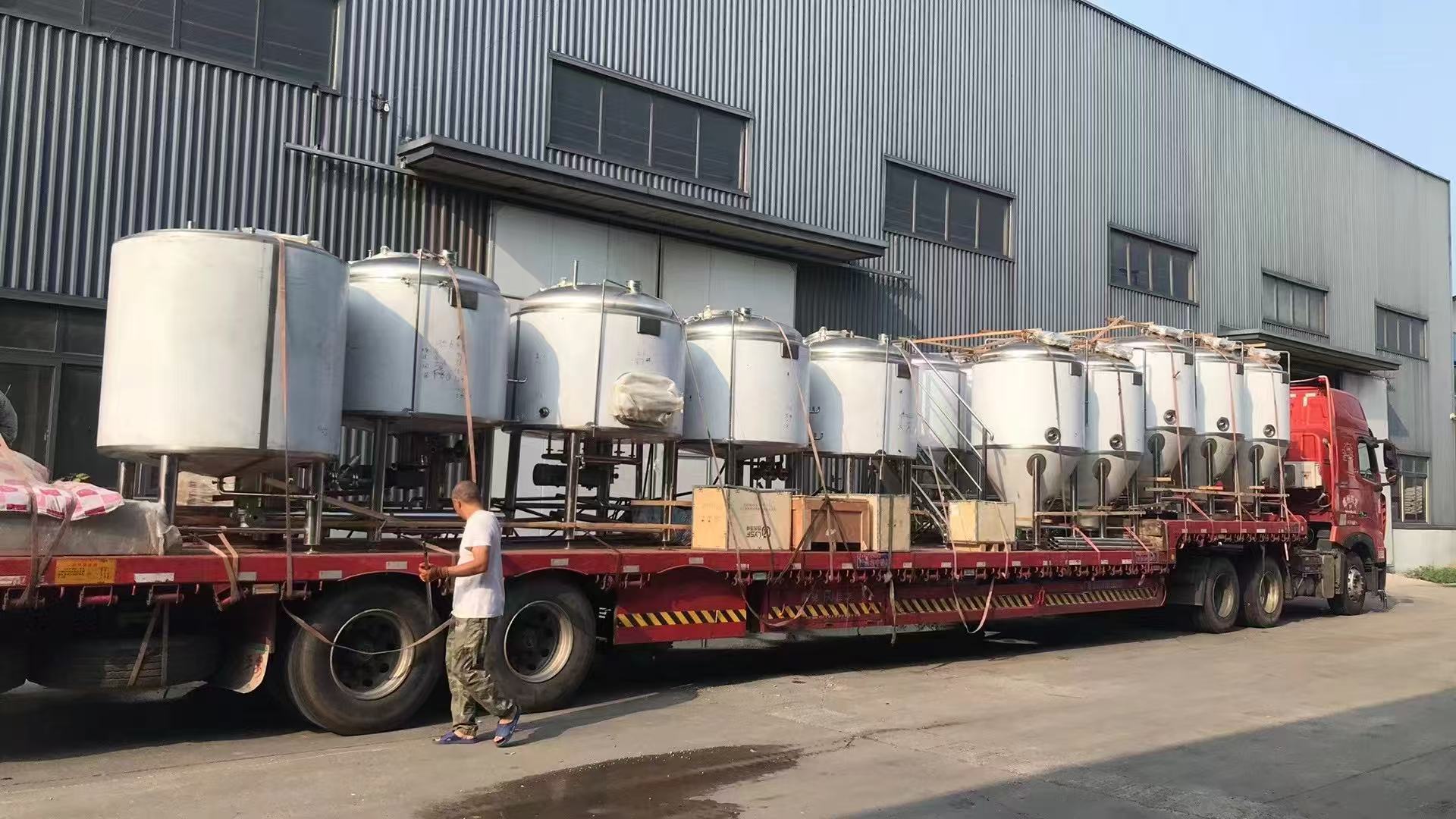 思明精酿啤酒设备厂—精酿啤酒设备制造：传承工艺与创新科技的交融